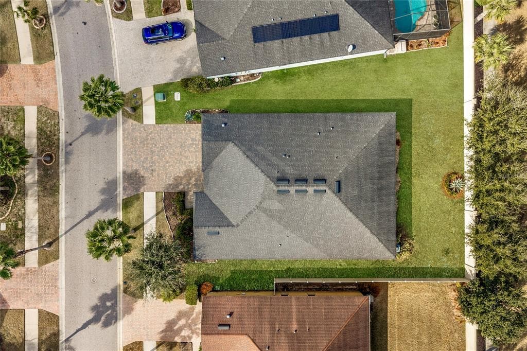 11530 LAKE LUCAYA Drive, RIVERVIEW, FL 33579 photo 3