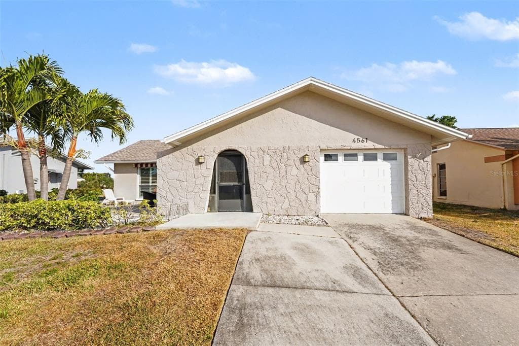 4561 GREAT LAKES DRIVE, CLEARWATER, FL 33762 photo 2