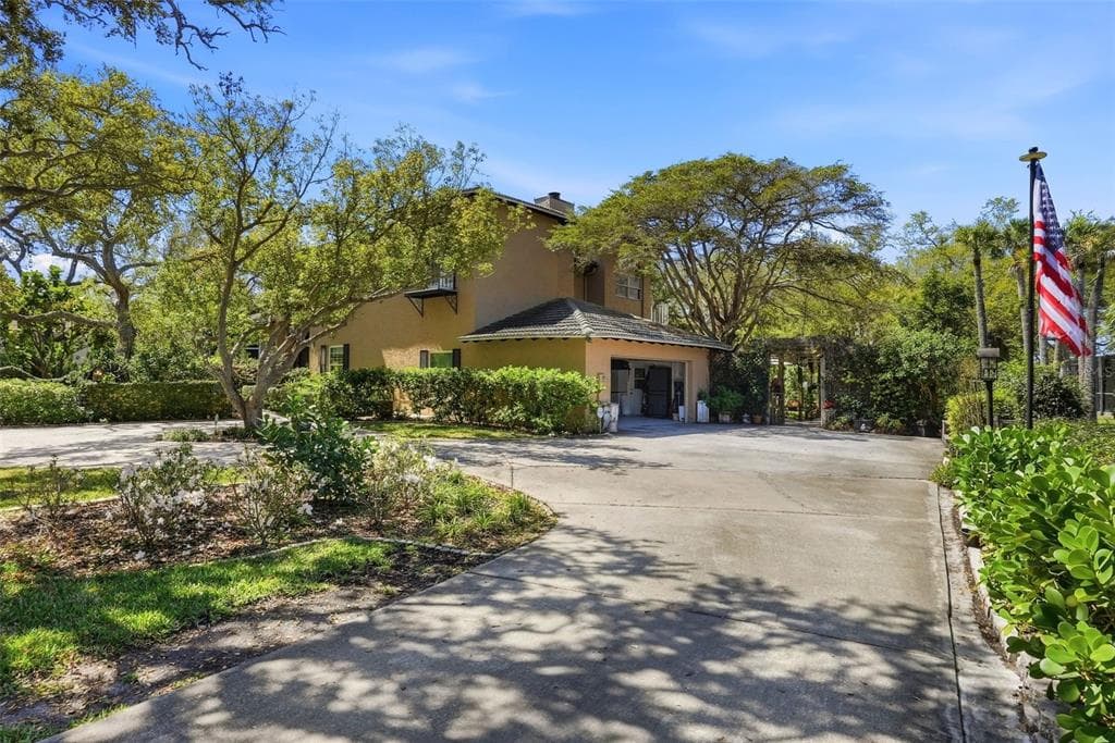 10785 DANIELLE DRIVE, LARGO, FL, 33774 photo 3