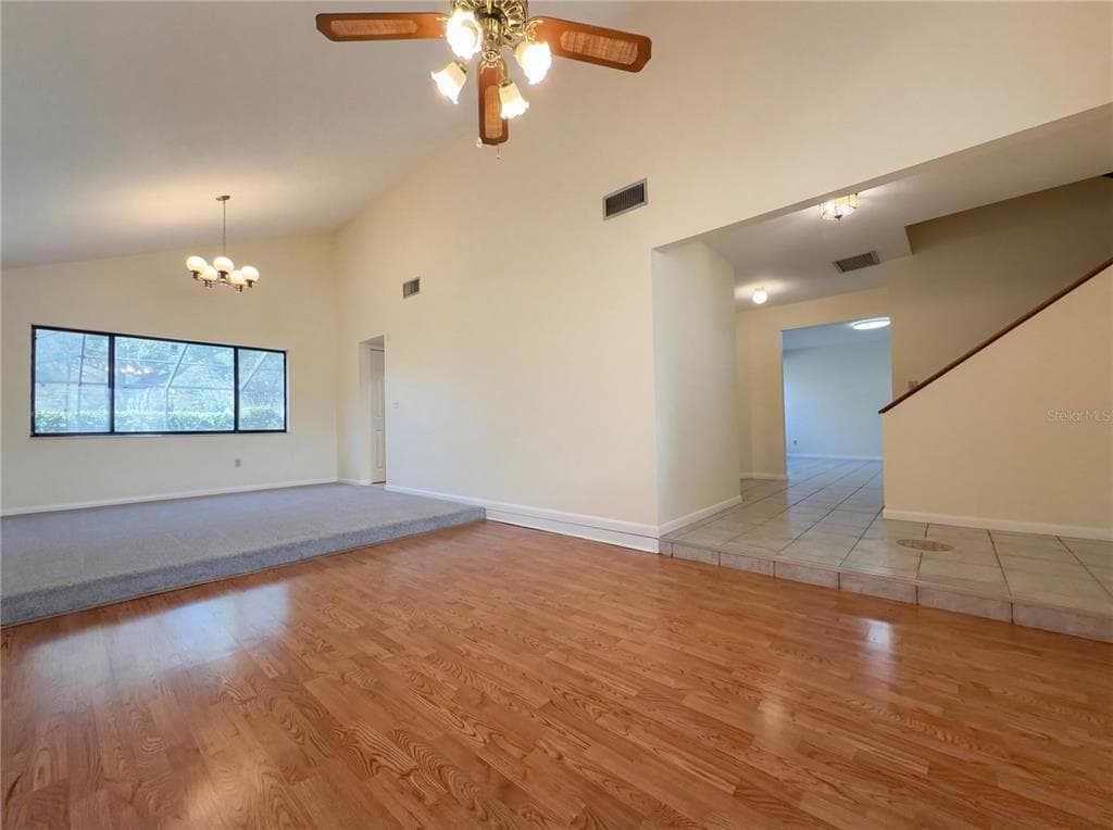 16116 GARDENDALE Drive, TAMPA, FL 33624 photo 3