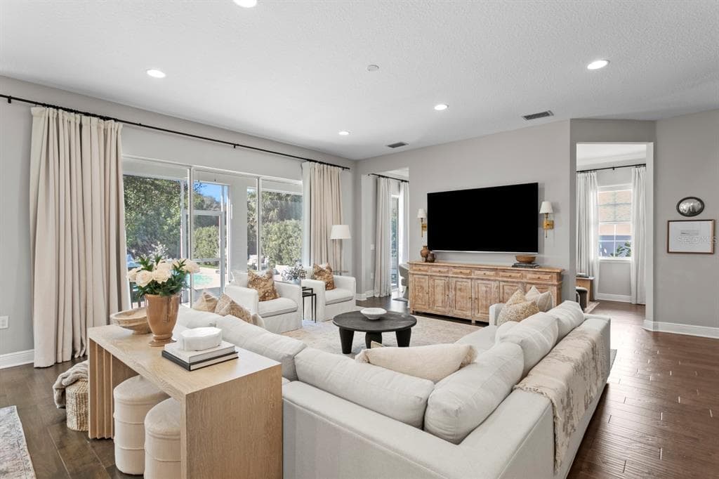 6003 ELKINS AVENUE, TAMPA, FL 33611 photo 5