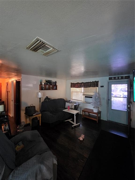 8672 78TH PLACE, SEMINOLE, FL 33777 photo 3