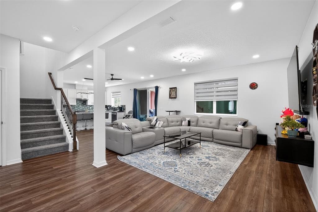 9544 CLARKWILD Place, SEFFNER, FL 33584 photo 5