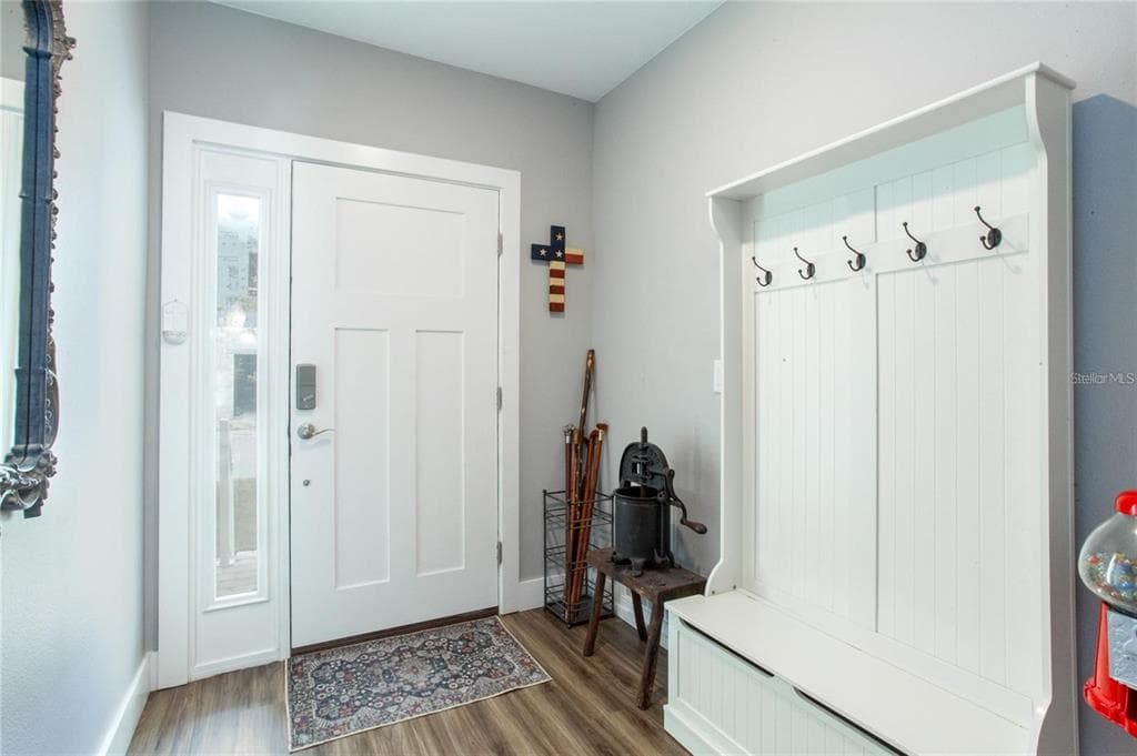 1273 SAVONA DRIVE, ST PETERSBURG, FL, 33702 photo 4