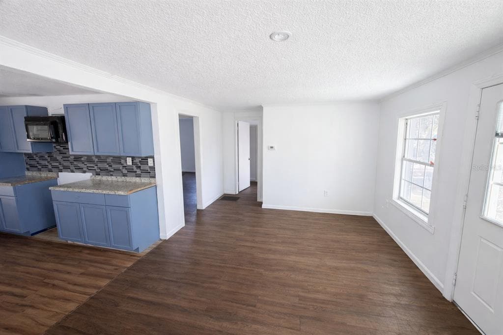 503 MAGNOLIA Avenue, SEFFNER, FL 33584 photo 2