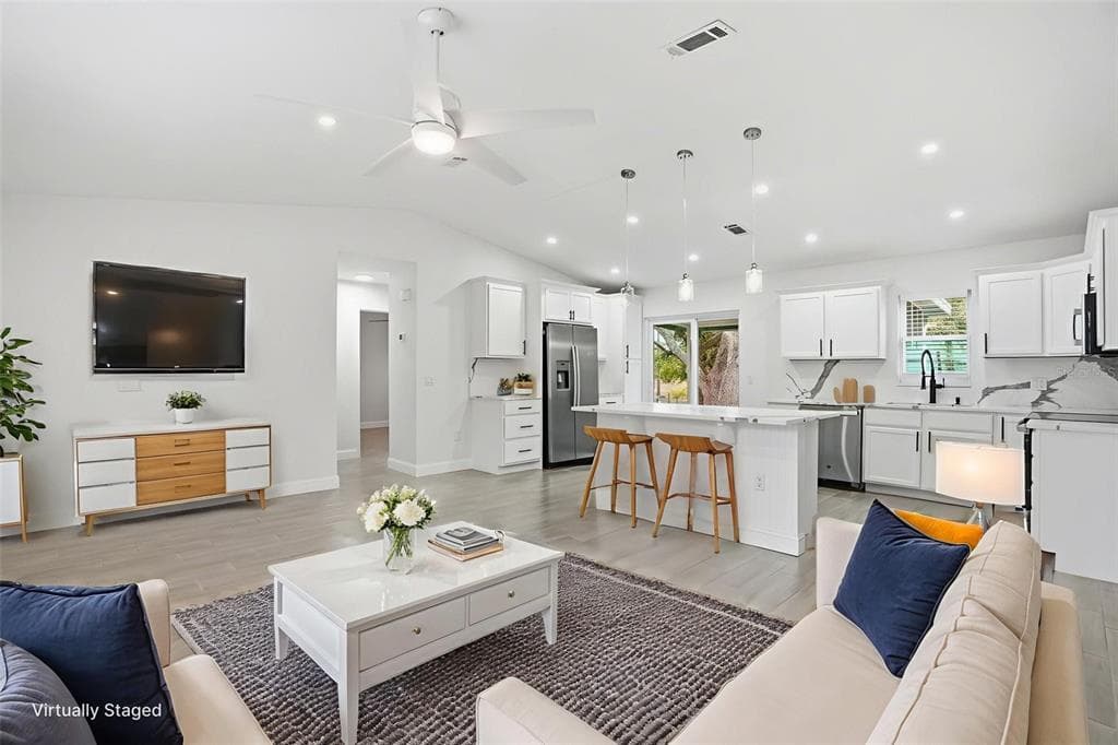 8165 RIDGE ROAD, WEEKI WACHEE, FL 34613 photo 4