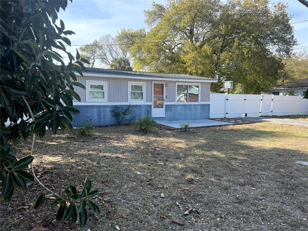 14716 63RD WAY, CLEARWATER, FL 33760 photo 4