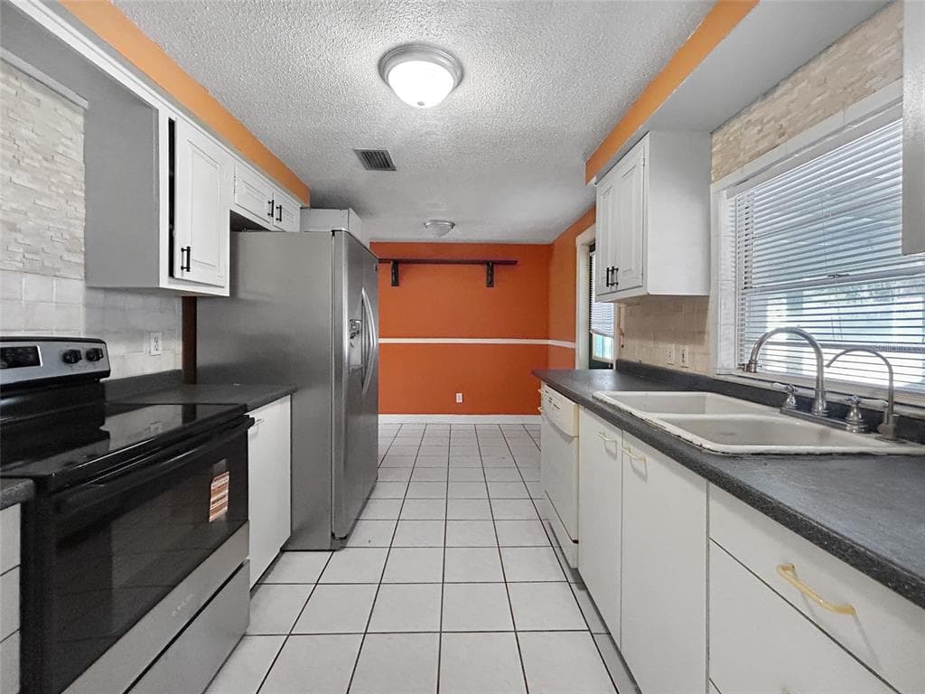 2006 CRICKET Lane, VALRICO, FL 33594 photo 5