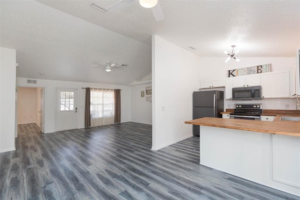 14567 PENNY LANE, DADE CITY, FL 33525 photo 4