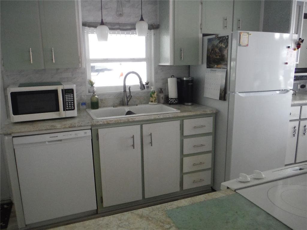 124 JUNIPERUS Drive Unit 45, SAFETY HARBOR, FL 34695 photo 5