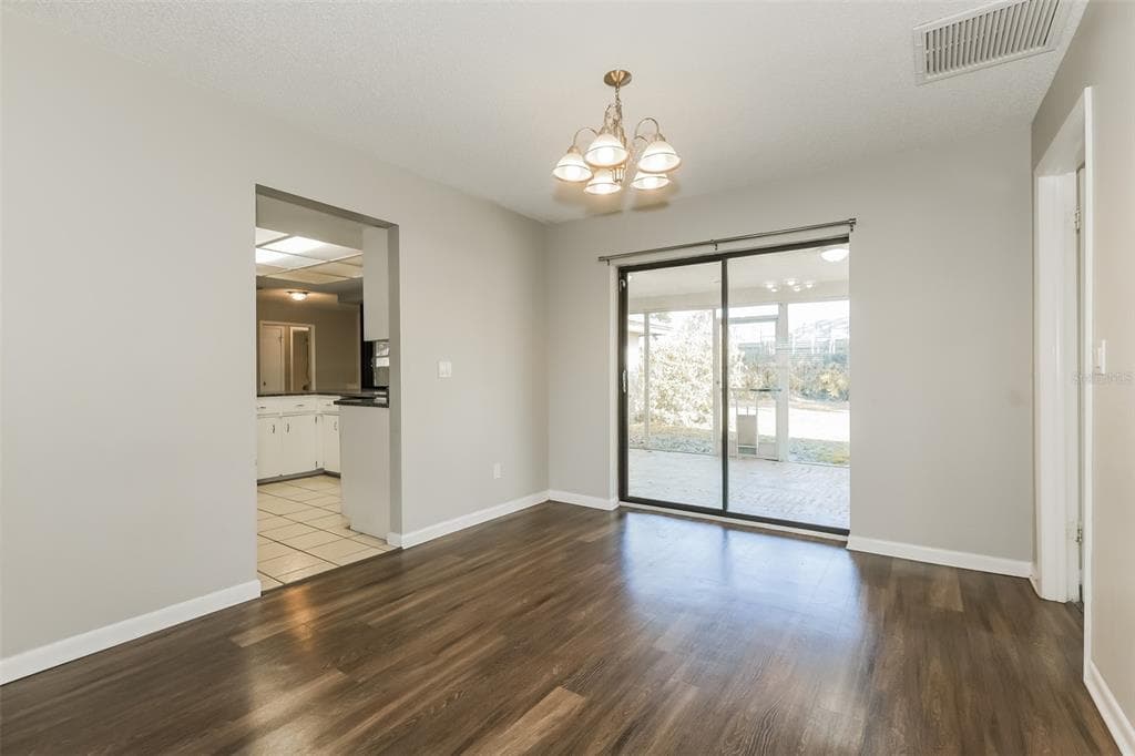 4416 PAWNEE Path, VALRICO, FL 33594 photo 4