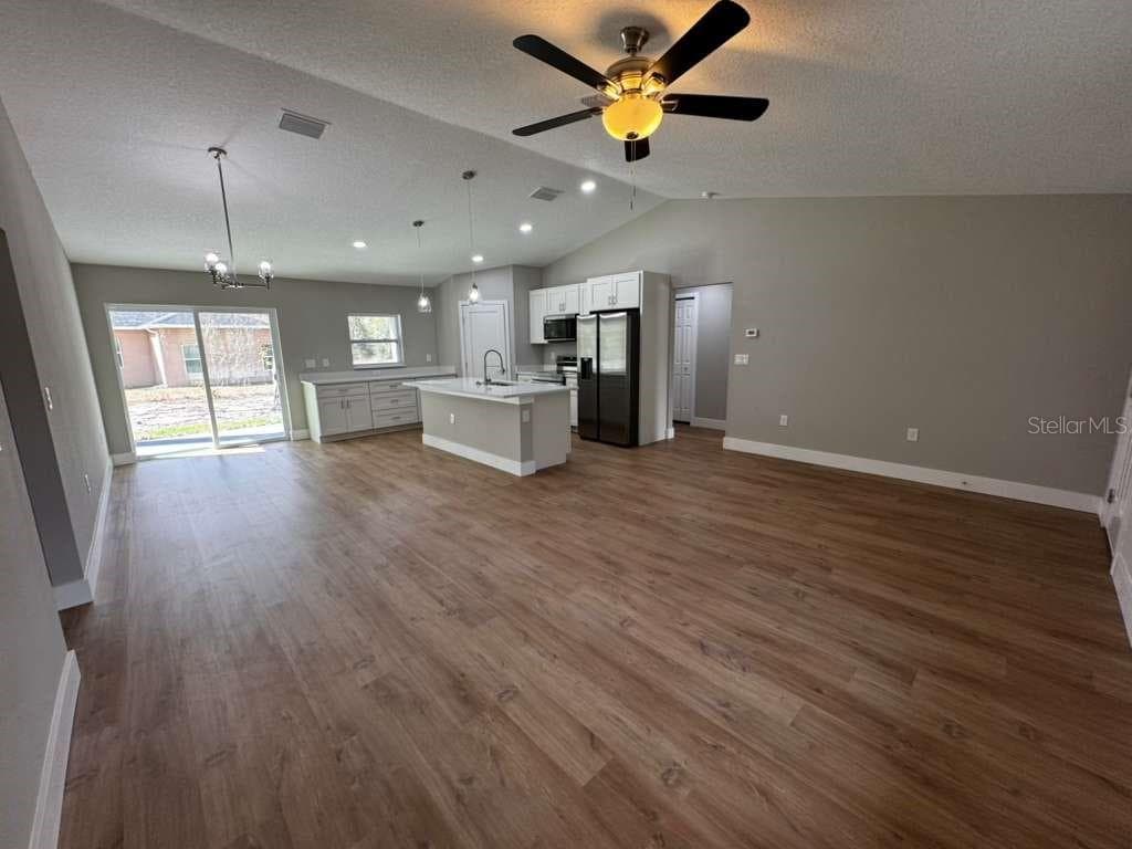 2186 W G MARTINELLI Boulevard, CITRUS SPRINGS, FL 34434 photo 4