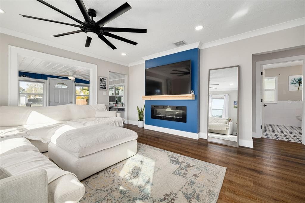 3662 5TH AVENUE, ST PETERSBURG, FL, 33711 photo 5