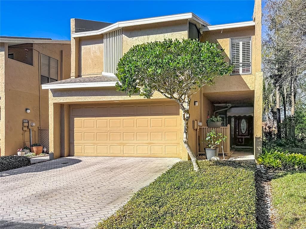 13812 MILL COVE CIRCLE Unit 13812, TAMPA, FL 33618 photo 2