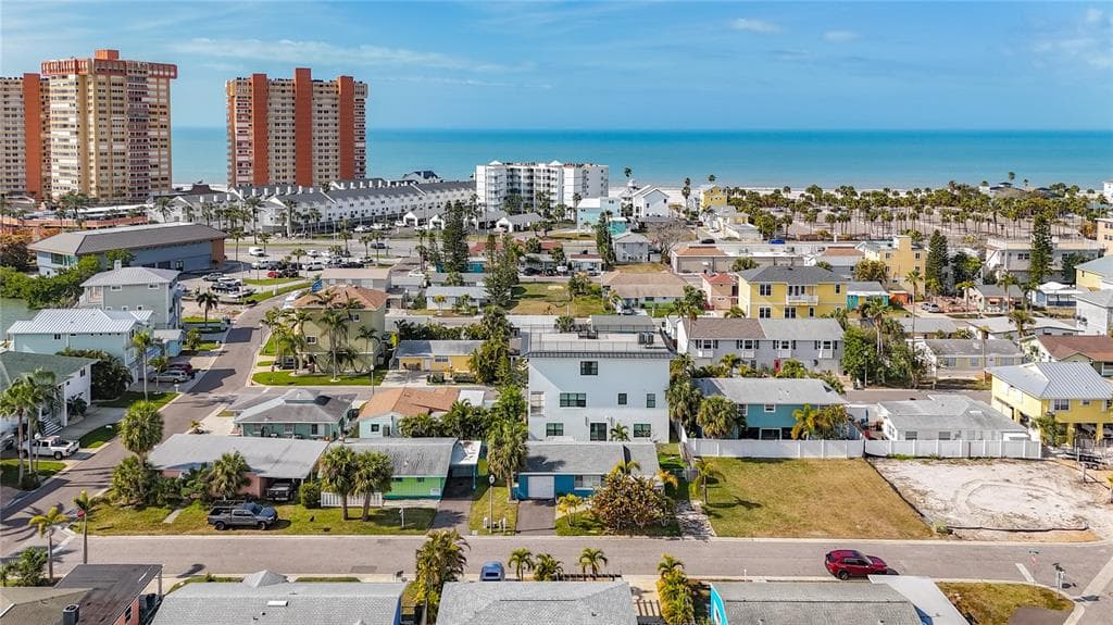 18012 4TH Street, REDINGTON SHORES, FL 33708 photo 5