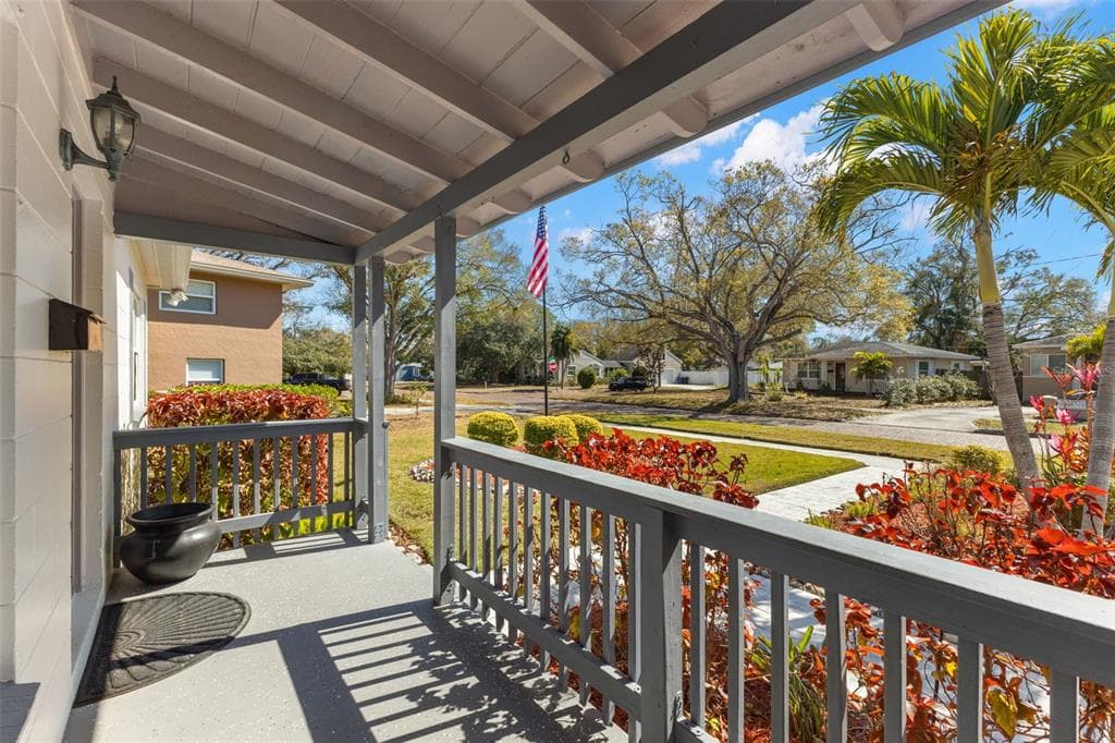 811 40TH AVENUE, Street PETERSBURG, FL 33703 photo 3