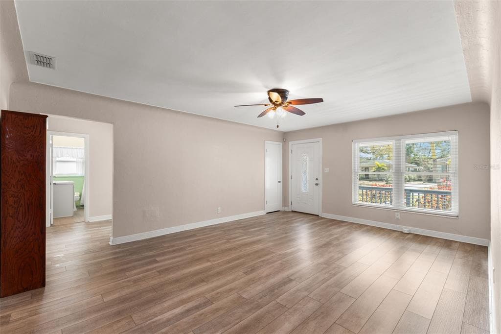 811 40TH AVENUE, Street PETERSBURG, FL 33703 photo 5