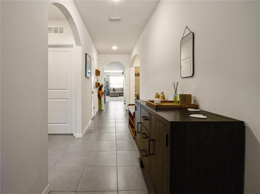 12003 LEDBURY COMMONS DRIVE, GIBSONTON, FL 33534 photo 3