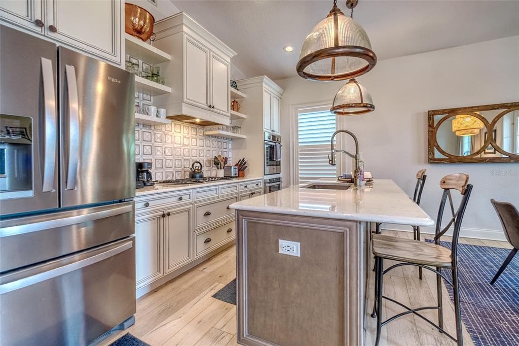 13511 GULF BOULEVARD, MADEIRA BEACH, FL 33708 photo 4