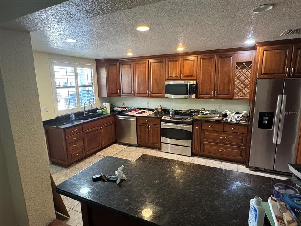 1736 COUNTRY CLUB DRIVE, TAMPA, FL 33612 photo 4