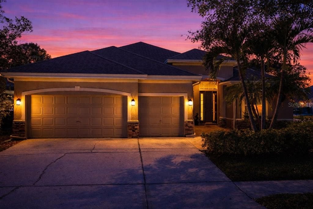 10510 CHELMSFORD WAY, TAMPA, FL 33626 photo 2