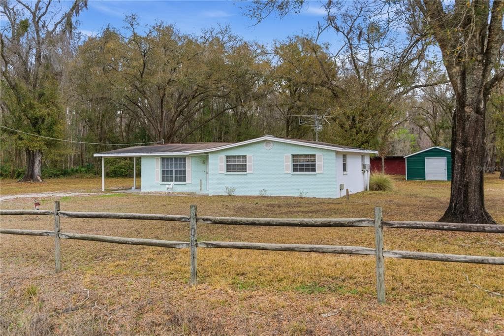 33725 CAMERTON ROAD, WESLEY CHAPEL, FL 33543