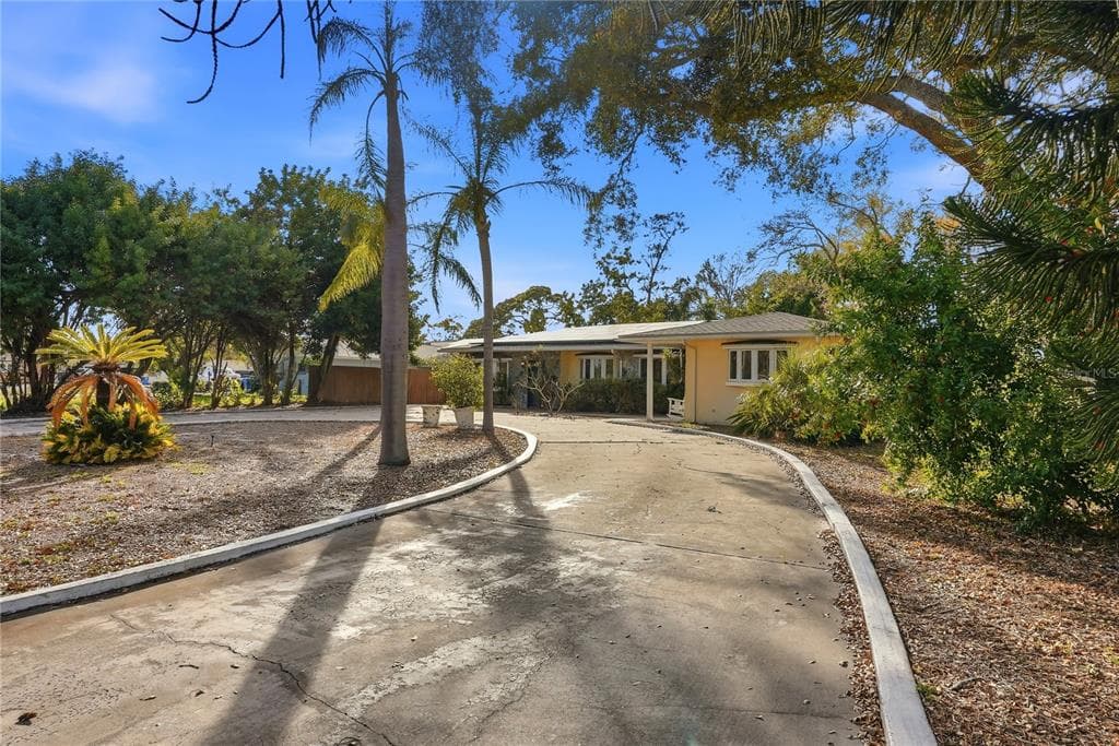 3515 COUNTRY CLUB WAY, Street PETERSBURG, FL 33712 photo 3