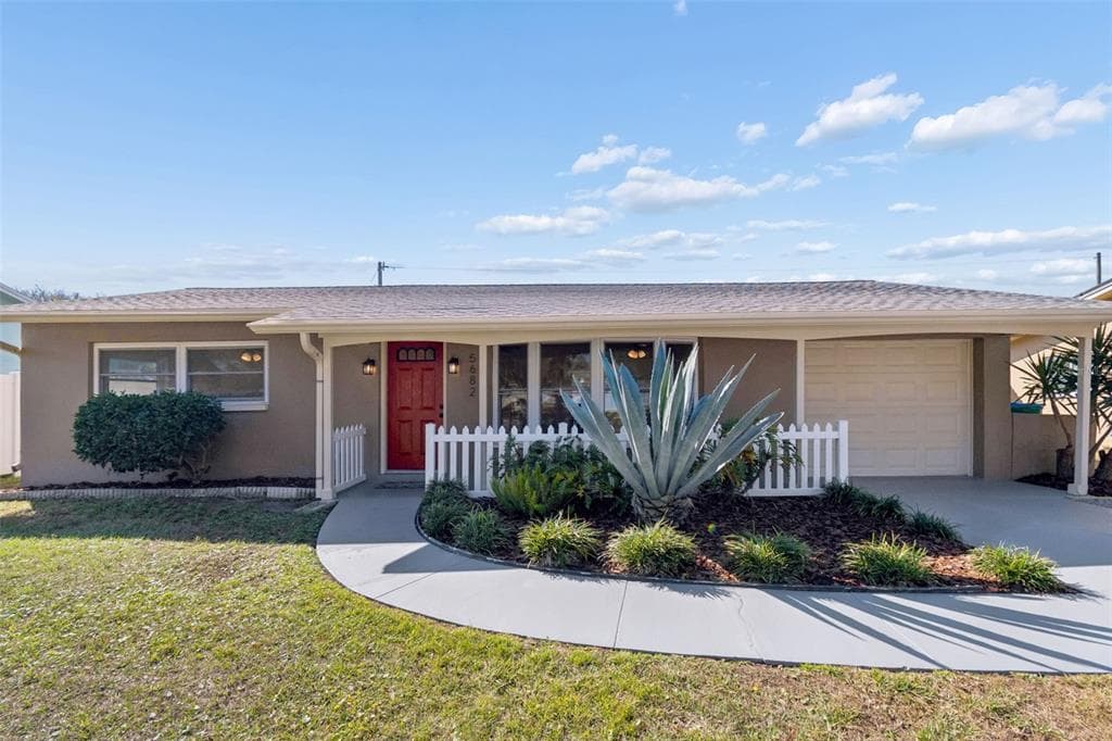 5682 46TH AVENUE, KENNETH CITY, FL 33709