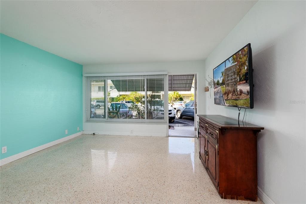 4143 57TH STREET Unit 501, KENNETH CITY, FL 33709 photo 4