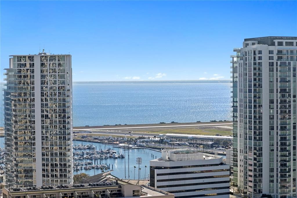 400 CENTRAL Avenue Unit 2806, Street PETERSBURG, FL 33701 photo 4