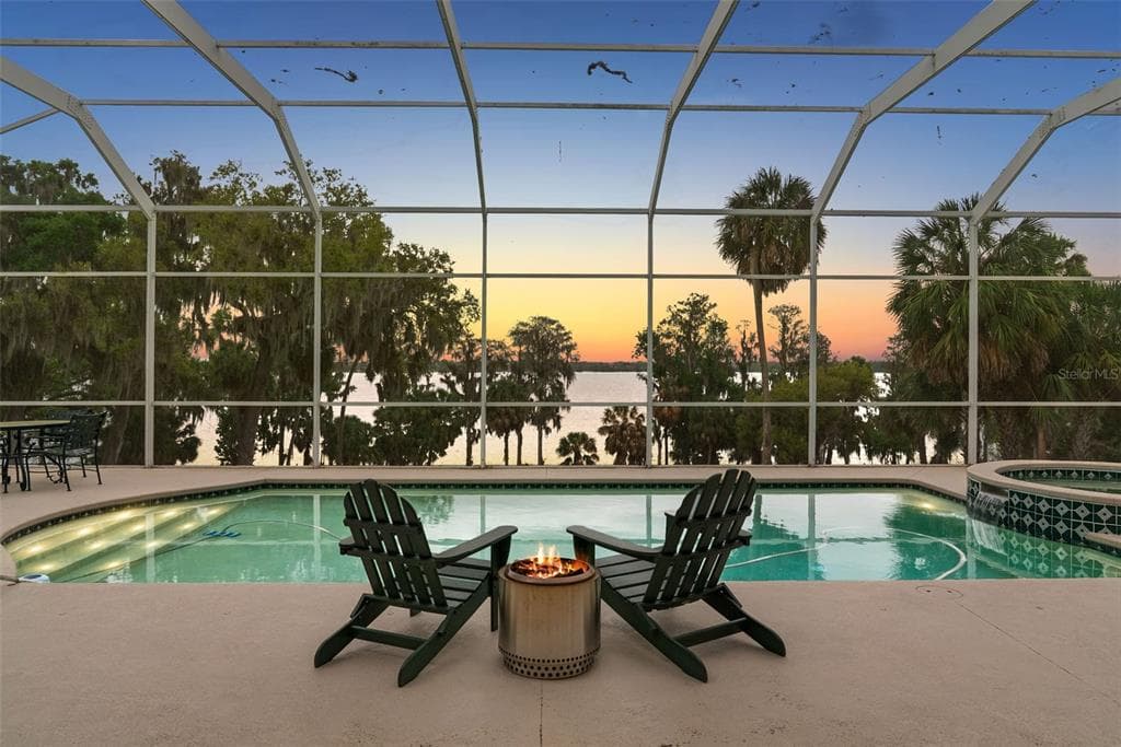 10913 BRIGANN YARD WAY, THONOTOSASSA, FL, 33592 photo 2