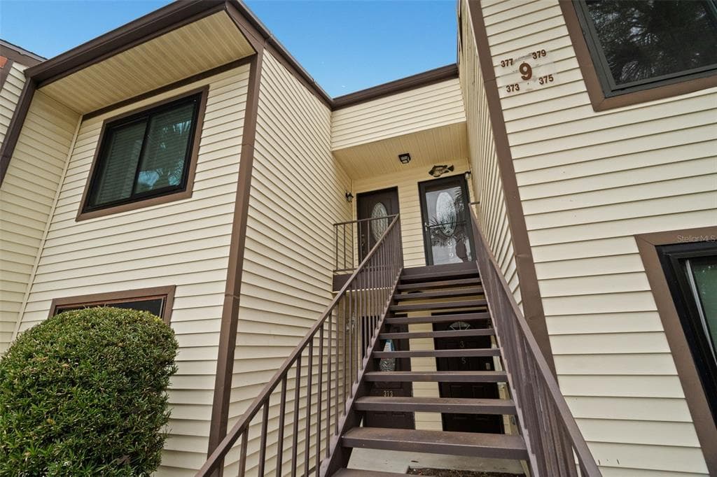 377 MOORINGS COVE DRIVE Unit 9H, TARPON SPRINGS, FL 34689 photo 3