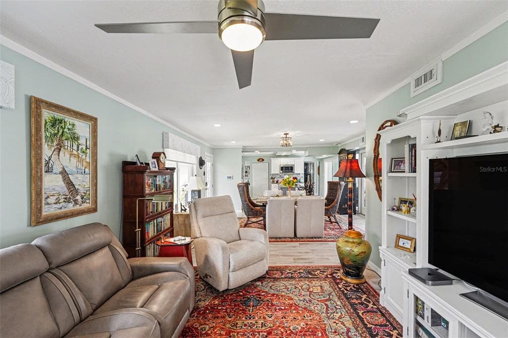 339 SHORE DRIVE, OLDSMAR, FL 34677 photo 4