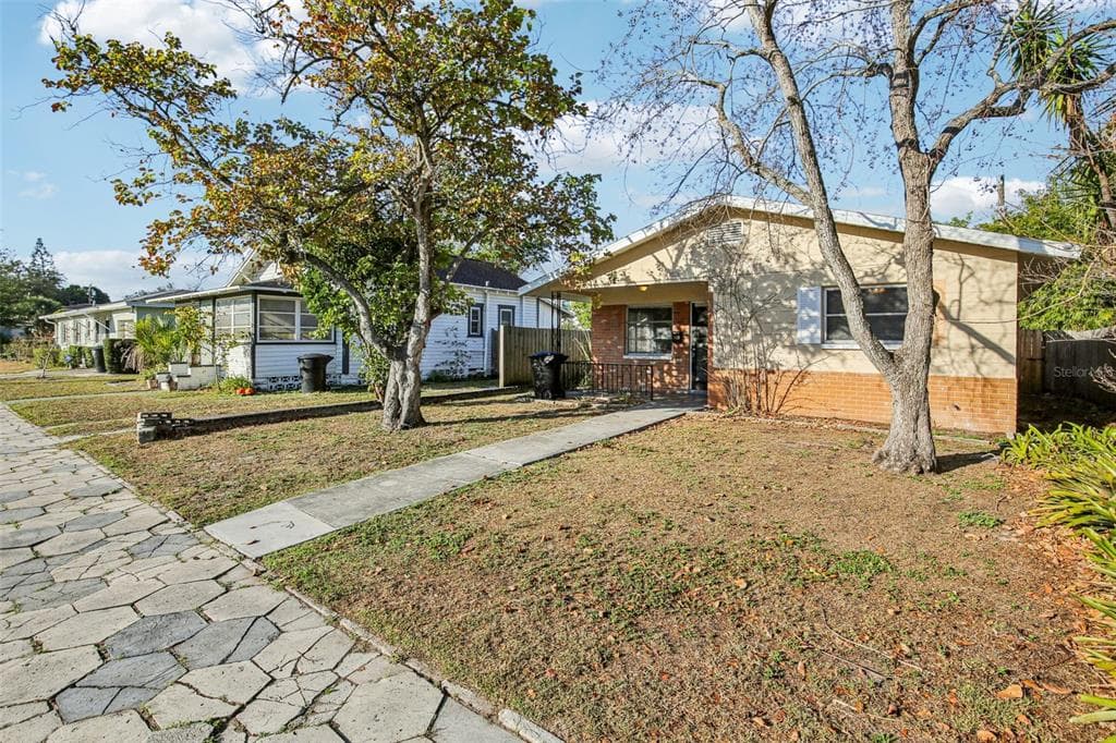 3026 8TH STREET, Street PETERSBURG, FL 33704 photo 2