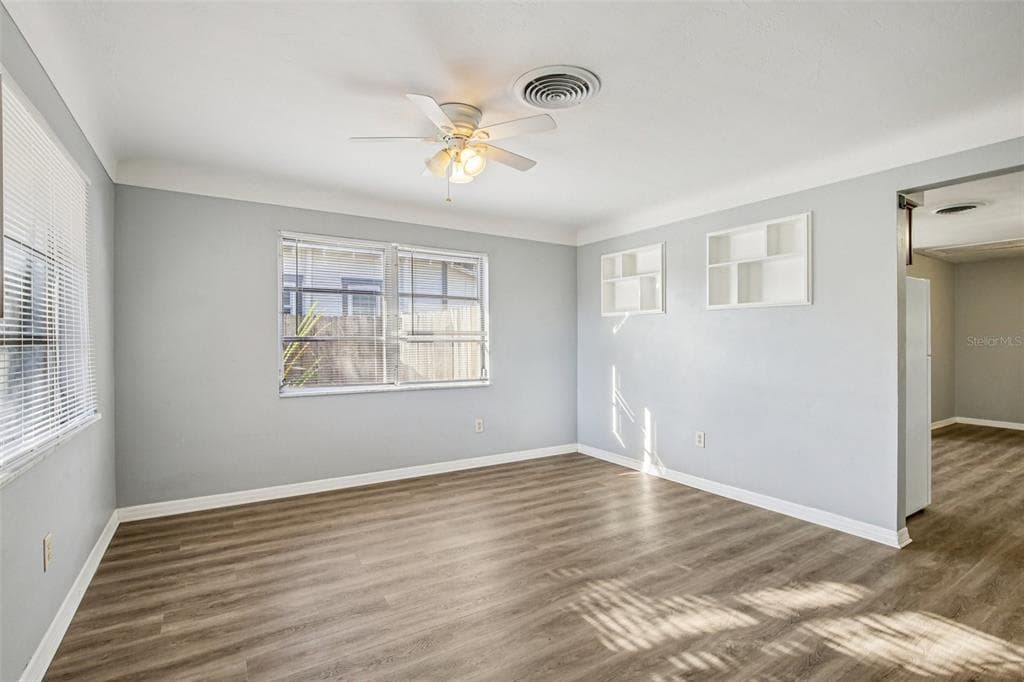 3026 8TH STREET, Street PETERSBURG, FL 33704 photo 5