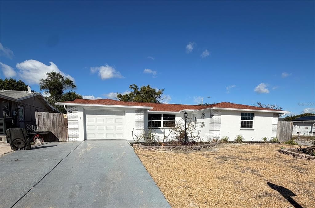 11241 LINDEN LANE, PORT RICHEY, FL 34668 photo 2