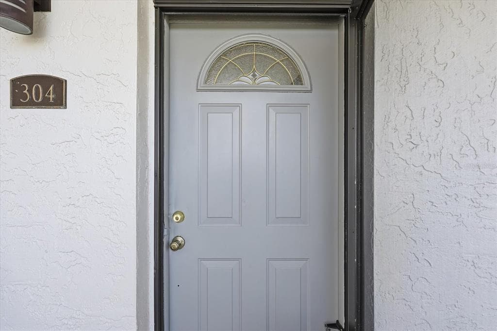 1591 GULF BOULEVARD Unit 304S, CLEARWATER BEACH, FL 33767 photo 4