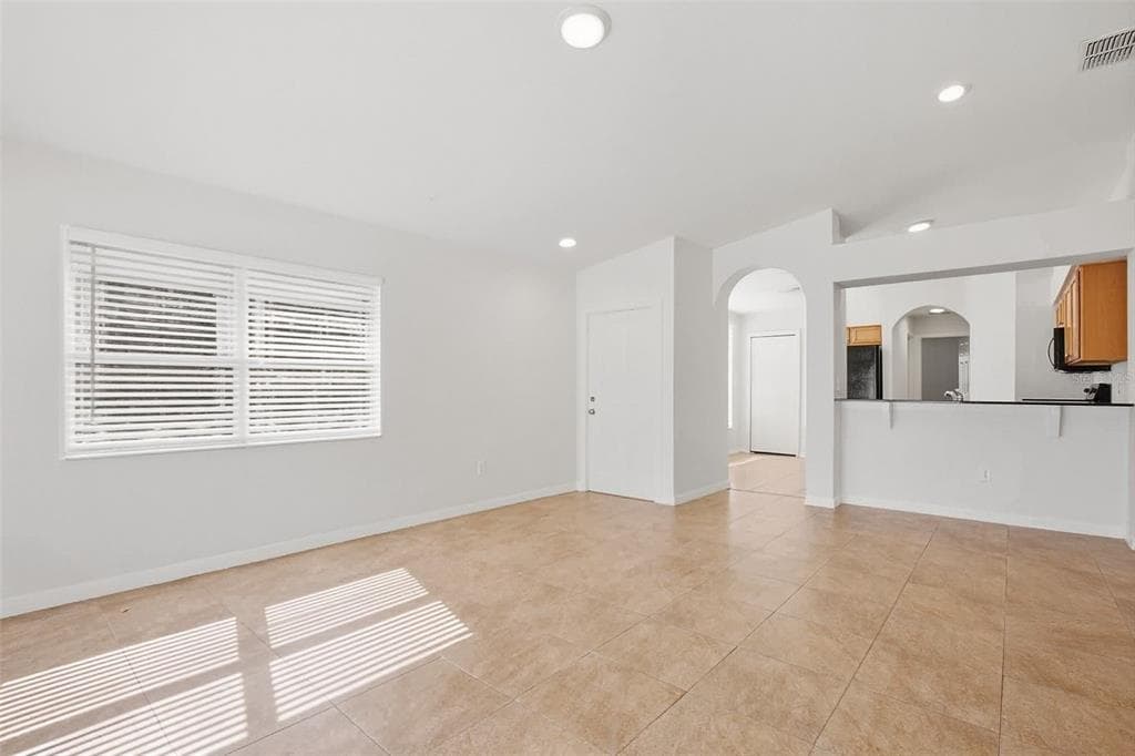 3306 HOYLAKE COURT, LAND O LAKES, FL 34638 photo 5