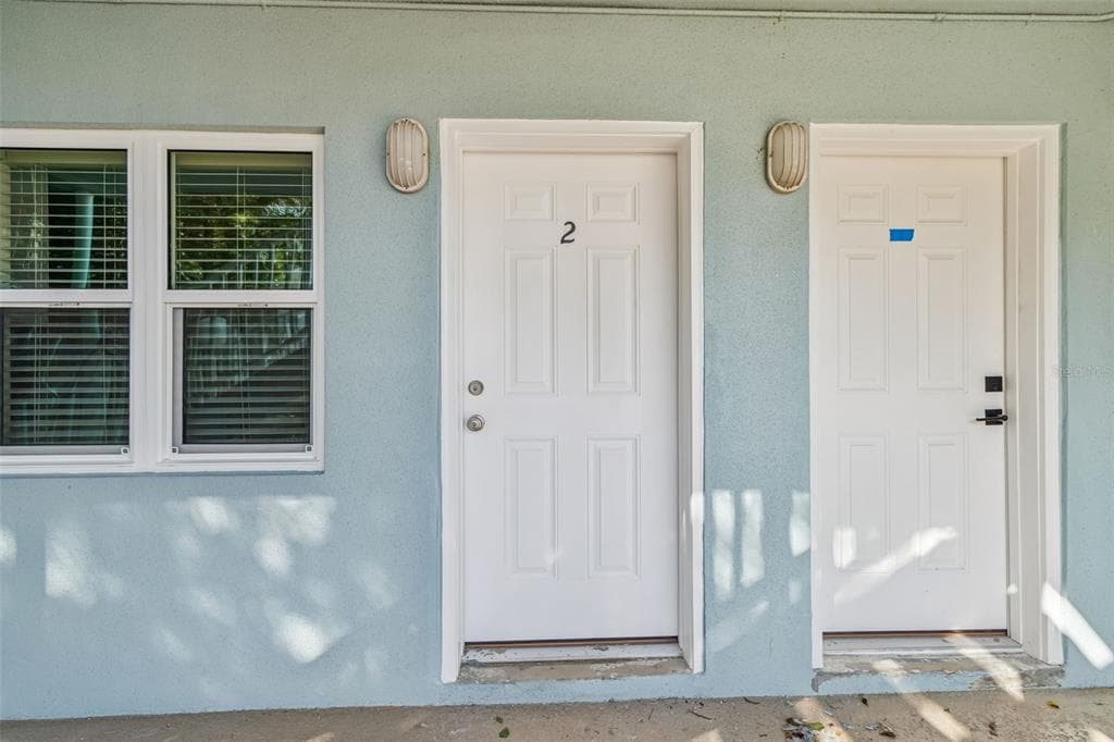 300 VENETIAN Drive Unit 2, CLEARWATER, FL 33755