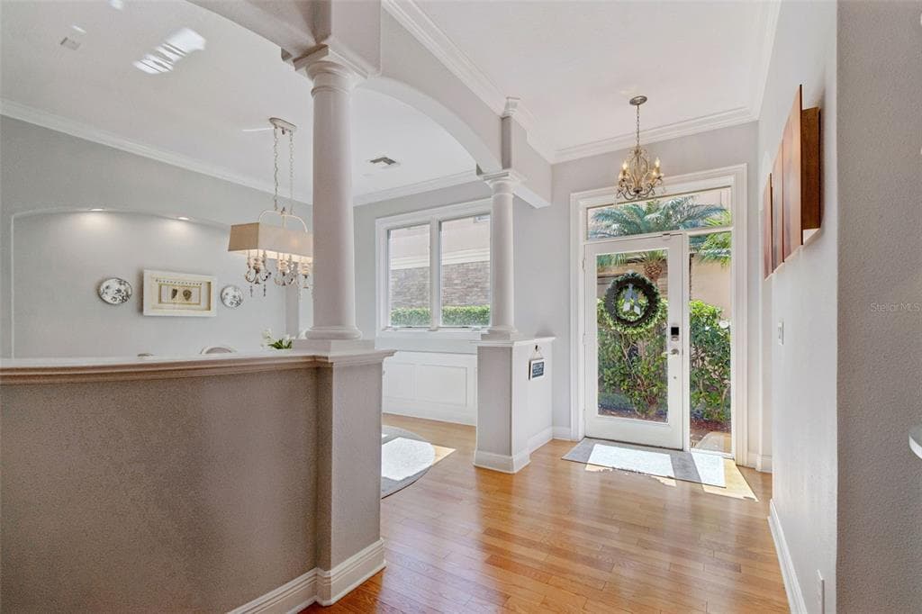 610 SAXONY BOULEVARD, ST PETERSBURG, FL, 33716 photo 3