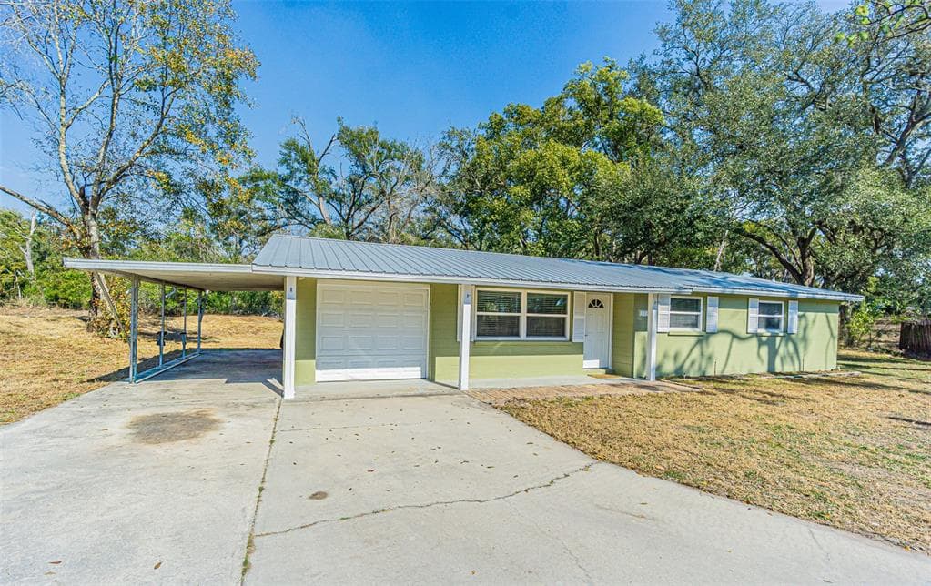 37329 HANNAH LANE, ZEPHYRHILLS, FL 33542