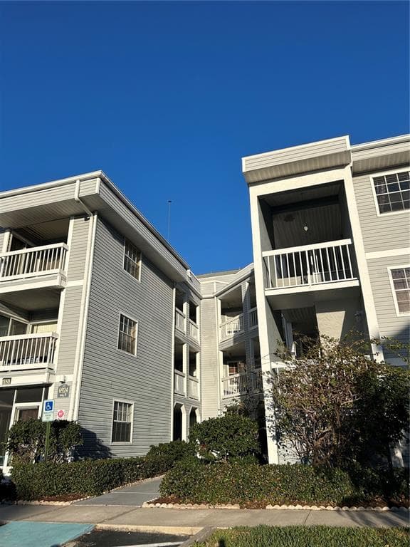 6924 STONES THROW Circle Unit 8306, Street PETERSBURG, FL 33710 photo 2