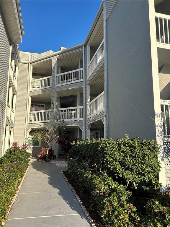 6924 STONES THROW Circle Unit 8306, Street PETERSBURG, FL 33710