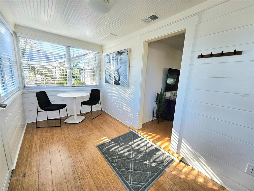 3611 4TH AVENUE, Street PETERSBURG, FL 33713 photo 4