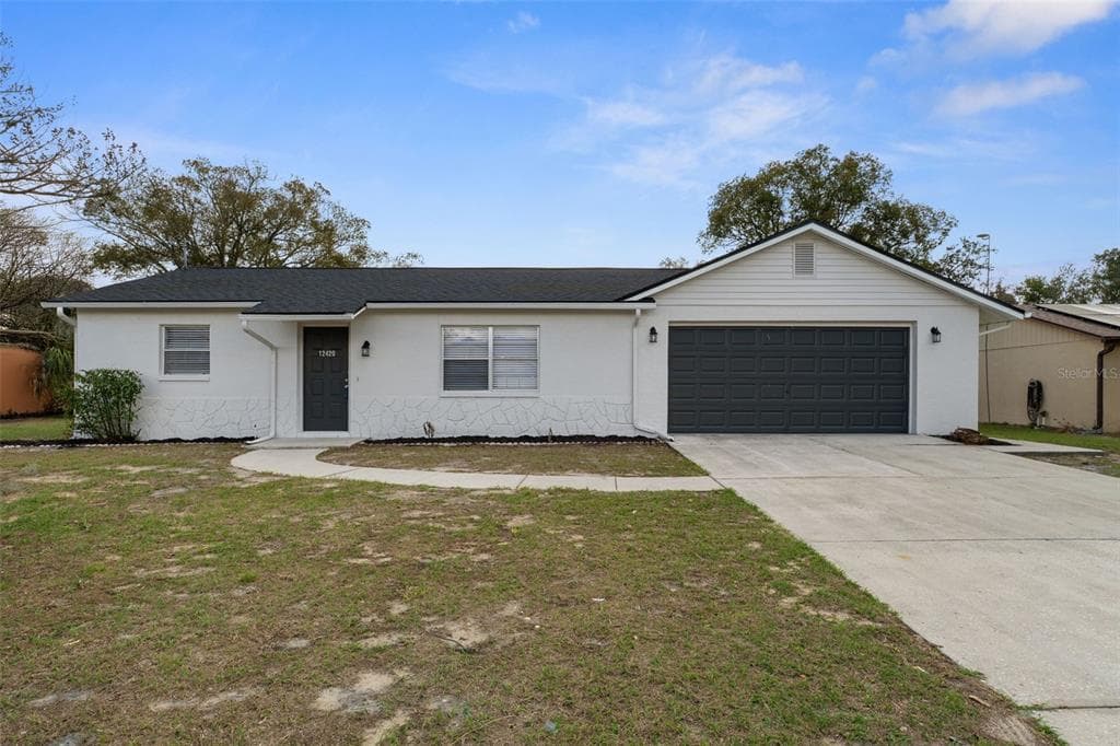 12420 LOMBARDY STREET, SPRING HILL, FL 34608 photo 2