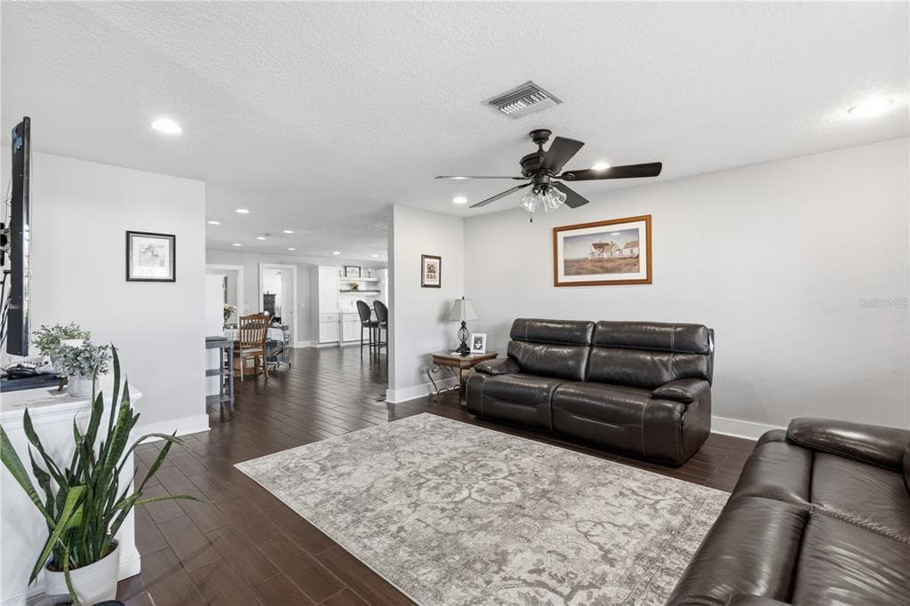 1503 TALLAHASSEE DRIVE, TARPON SPRINGS, FL 34689 photo 5