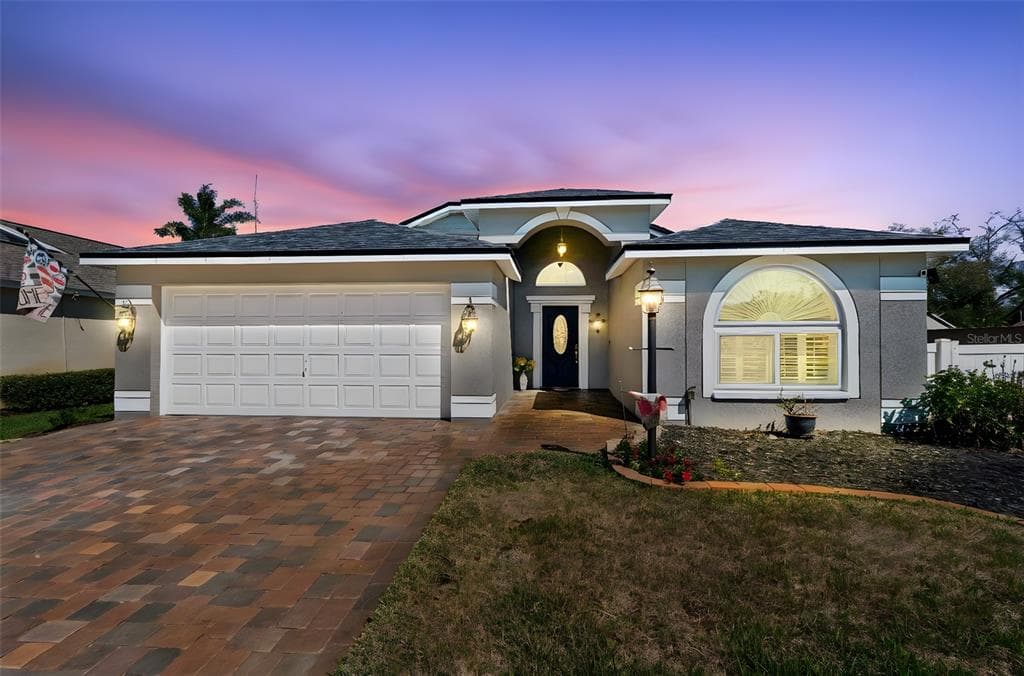 3301 BLACK GUM COURT, TAMPA, FL 33618 photo 2