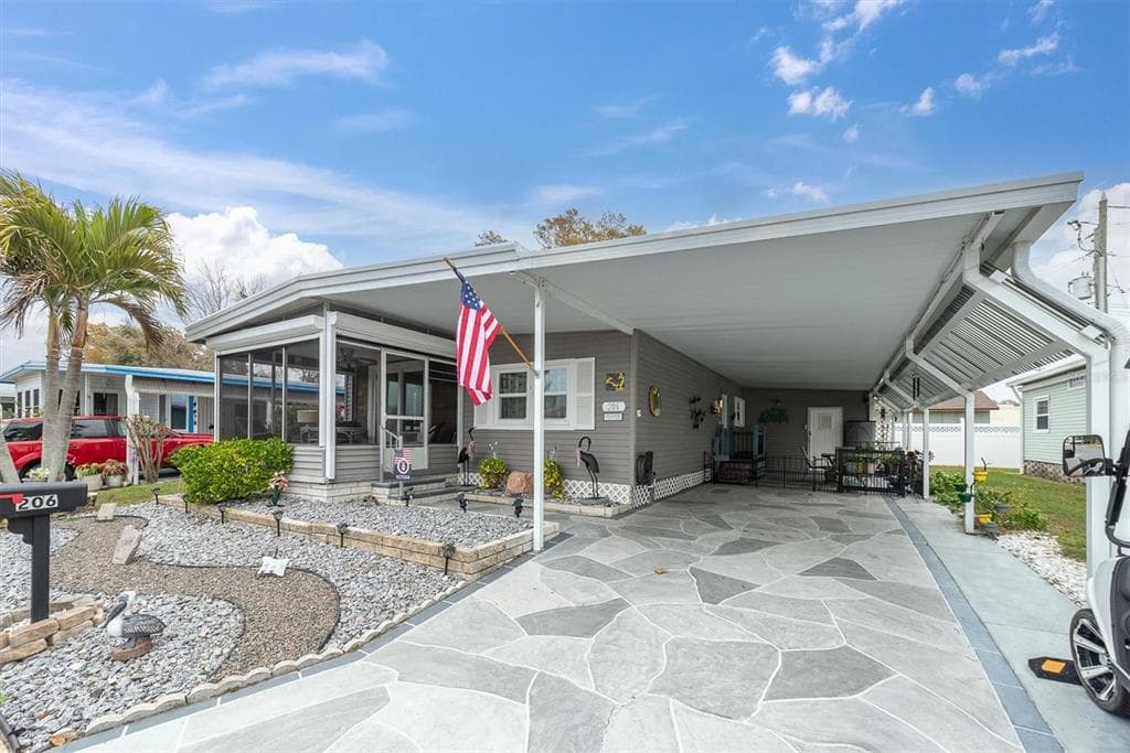 12501 ULMERTON ROAD Unit 206, LARGO, FL 33774 photo 2