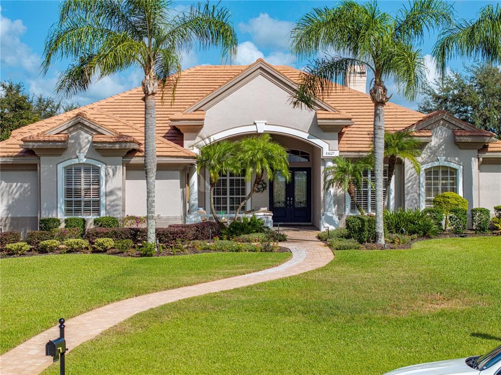 33627 AMERICANA AVENUE, DADE CITY, FL 33525 photo 2