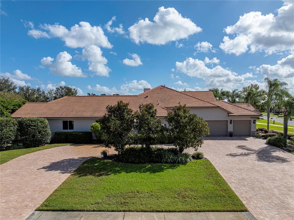 33627 AMERICANA AVENUE, DADE CITY, FL 33525 photo 5